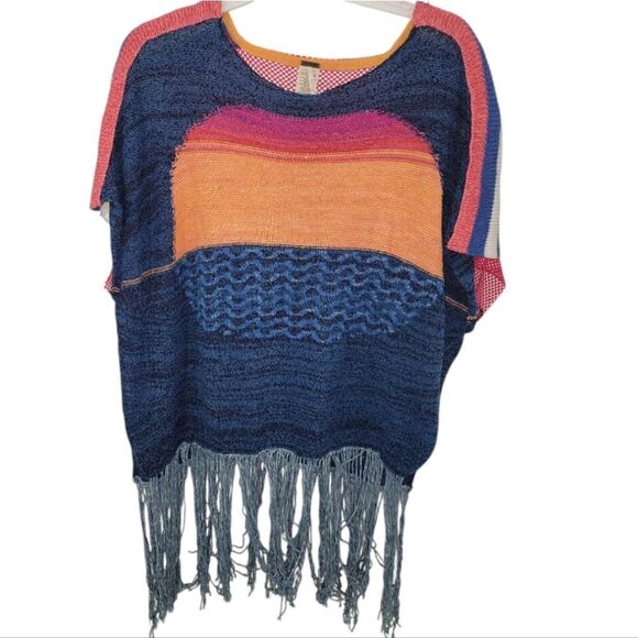 FREE PEOPLE RARE Boho Sunset Knit Rainbow Fringe Trim Poncho Sweater XS - Picture 4 of 7